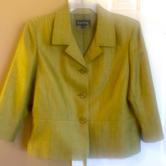 Gorgeous Evan-Picone Jacket. Size 18 💚💚💚 in  Color. Pair it with anything💚. - Picture 4 of 11